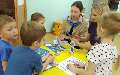 Станционная квест-игра "Секретная сборка квадронавта" 