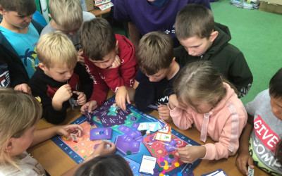 Настольная игра &laquo;Квадрогейм&raquo;.