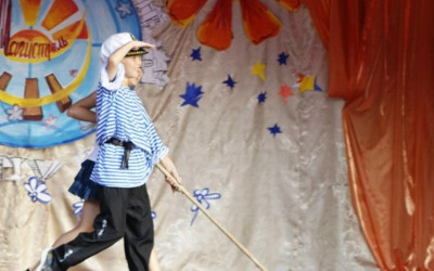 На солнечных часах ФИДЖИ РОВНО 9:00!