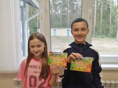 "Аллея героев "Железнодорожной игротеки" и "Железного здоровья" в ЛЗОЛ "Сосновый бор"