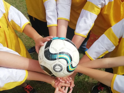  самое любимое место в лагере &laquo;Магистраль&raquo; у детей- это несомненно СПОРТШТАБ, и его площадка! В это место всегда бегут дети! В этом месте всегда много ребят, играют в настольный теннис, бильярд, шашки, занимаются на тренажерах и не только)! 