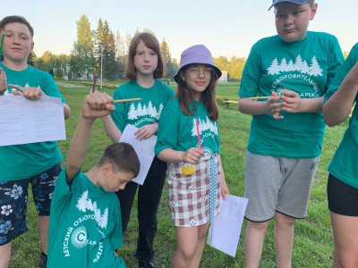 Место игры - берег реки Нерехта ... Пока мы успели провести только тестирование в любимом месте, но все впереди! 