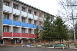 ДАВАЙТЕ ЗНАКОМИТЬСЯ!  ДОЛ "АЛЫЕ ПАРУСА" ПРИВЕТСТВУЕТ ВАС!