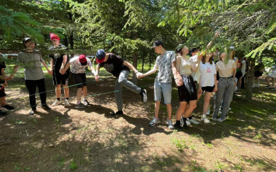 ДАВАЙТЕ ЗНАКОМИТЬСЯ!  ДОЛ "АЛЫЕ ПАРУСА" ПРИВЕТСТВУЕТ ВАС!