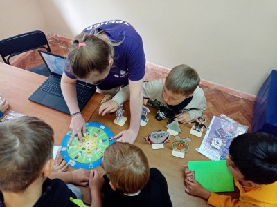 Яркое лето заслонят!