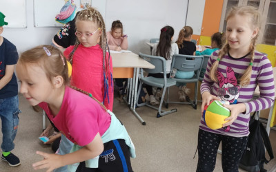 Ура!!! В МАДОУ детский сад 107 и МАОУ СОШ 167 открылся Тренировочный центр с Железнодорожной игротекой.