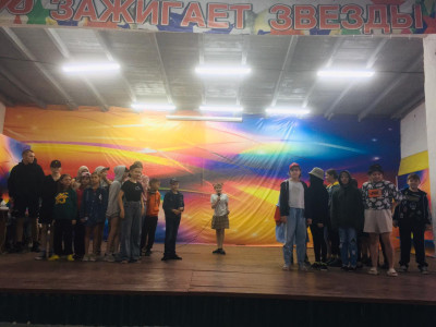 Участники программы "железное здоровье" проводят игру "День самоуправления"