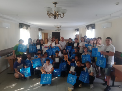 Счастливые лица победителей