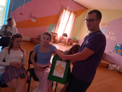 Железнодорожная игротека:тренер в деле!