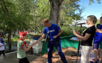 Проводники ЖИ поздравляют всех с День физкультурника!