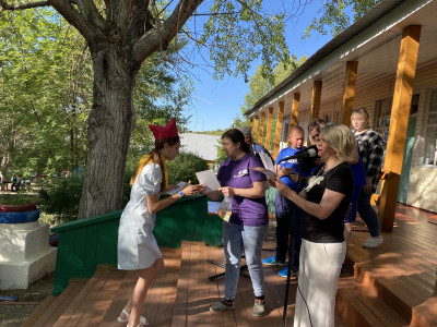 Герои "Железнодорожной игротеки" и "Железного здоровья"