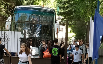 Давайте познакомимся! МБУ ОК "Ласточка"р.п.Базарный Карабулак Саратовской области.