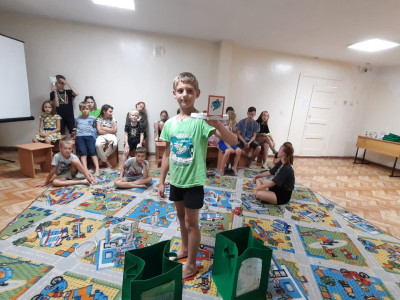 Путешествие по КвадроПланете