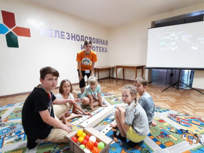 Учимся, играя