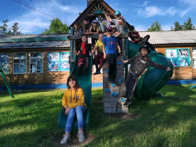 Площадь развлечений