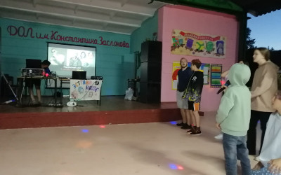 Мы поем сегодня песни!