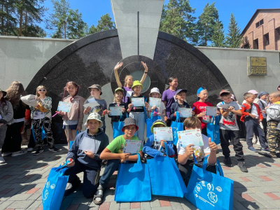 В ряды супергероев!